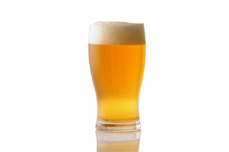 Глава Carlsberg Ukraine: потребитель не может себе позволить покупать пиво и переходит на контрафактный крепкий алкоголь