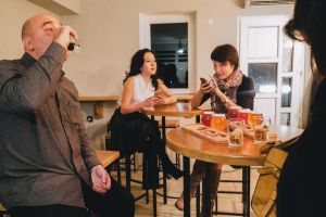 Первую в Киргизии крафтовую пивоварню открыли две женщины