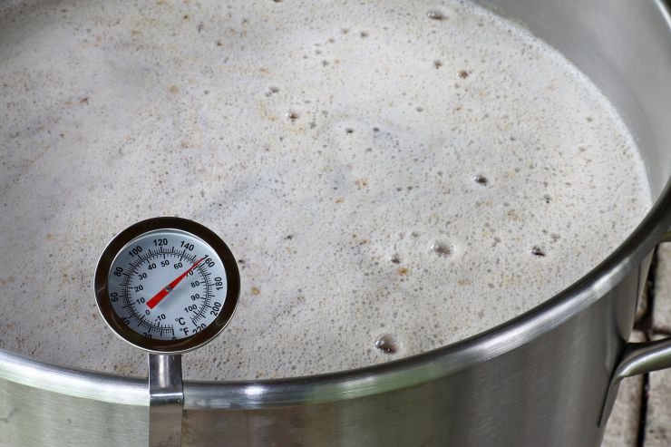 Кемеровских домашних пивоваров обвинили в нелегальном сбыте продукции