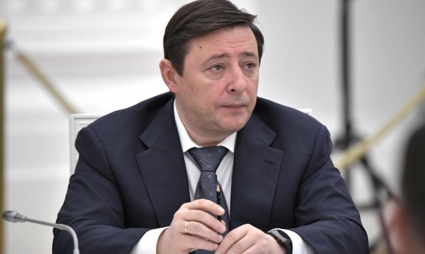 Хлопонин призвал бороться с алкоголизацией не запретами, а популяризацией ЗОЖ
