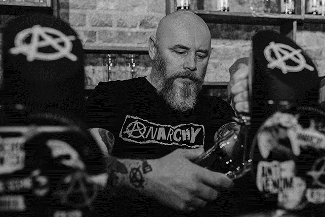 Английская Anarchy Brew Co. и Gletcher провели совместную варку
