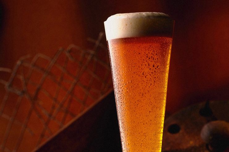 Футбольным болельщикам пиво Budweiser доставят дроны