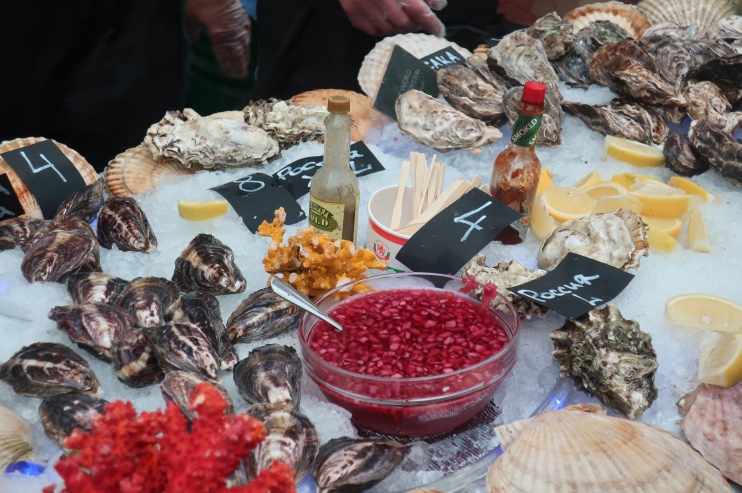 Устрицы на фудкорте Big Craft Day