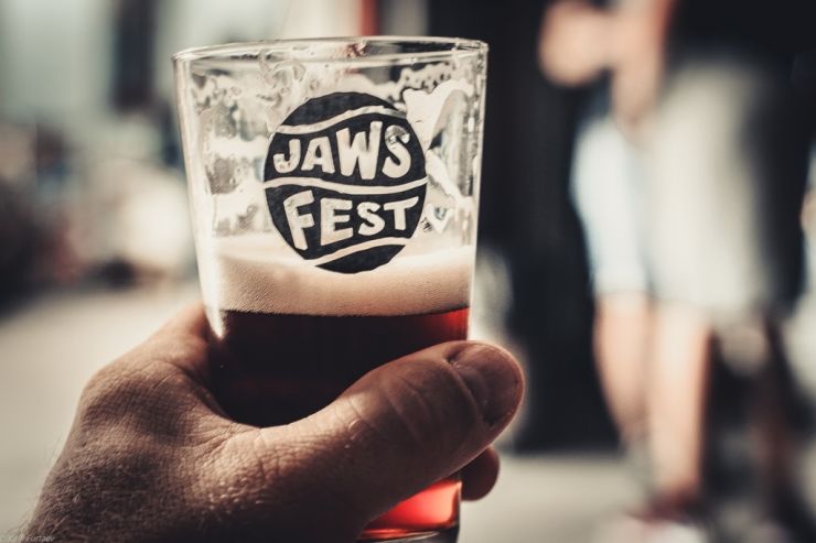 Обзор блогов: юбилей Jaws Brewery и судьба пивоварни в Сараево