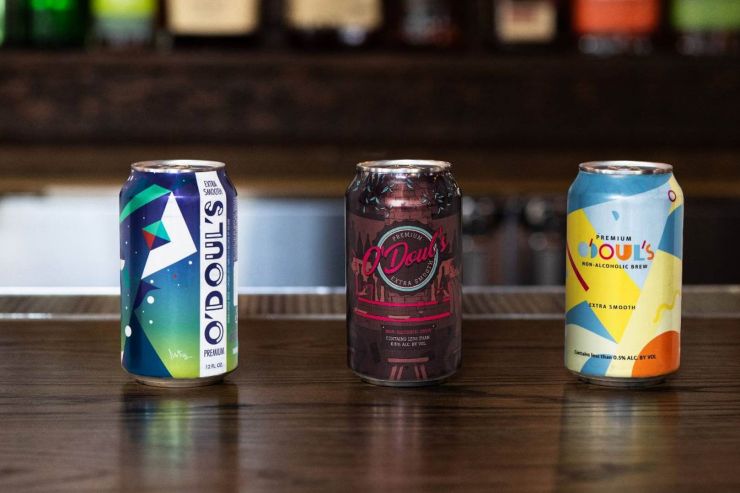 Anheuser-Busch выпустил безалкогольное пиво в дизайнерской упаковке