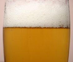 На Украине доля производителей пива и слабоалкогольных напитков в рекламе составляет 10%