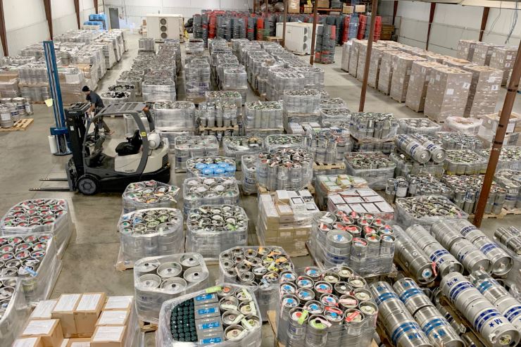 7596 кегов и 2117 ящиков пива выпьют на GABF