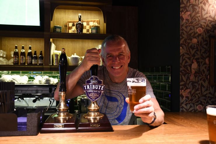Пивовары почтили память главного пивовара St Austell Роджера Римана