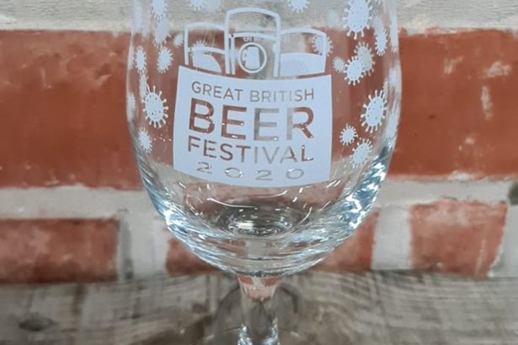  «Камру» раскритиковали за дизайн бокалов для Great British Beer Festival 