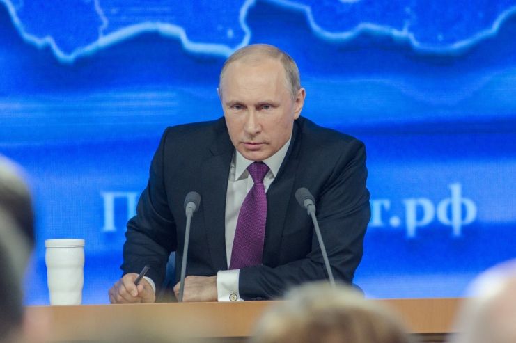 Путин заявил, что у него от пива «брюхо растет»