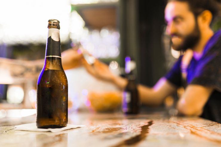 Во время пандемии молодые американцы стали пить больше безалкогольного пива