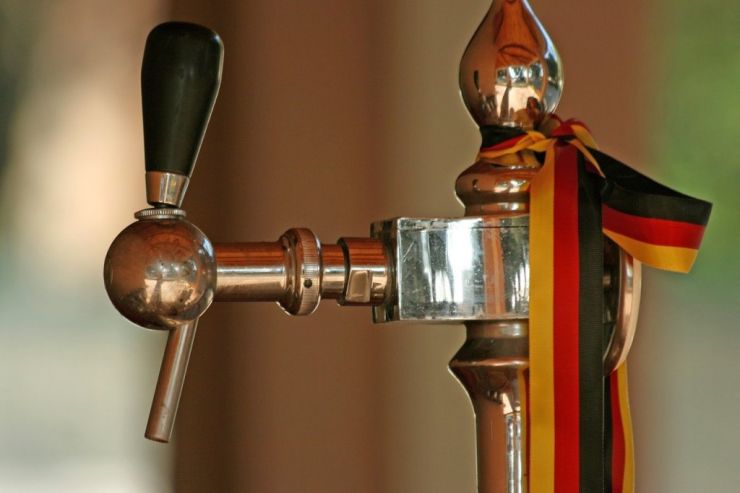 В Кёльне запретили продавать кёльш, произведенный на другой земле