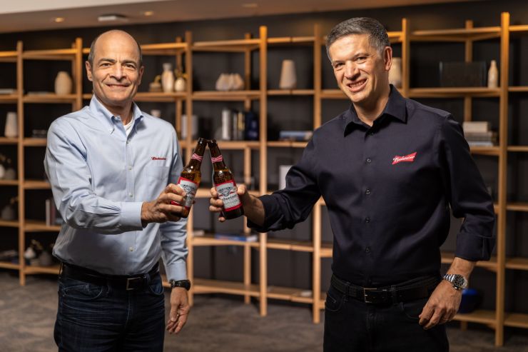 С 1 июля главой AB InBev станет Мишель Дукерис