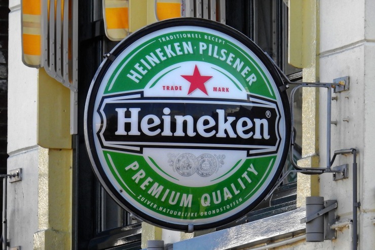 AB InBev хочет отвоевать голландский рынок у Heineken 