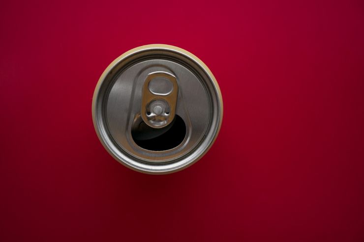 Ball увеличит выпуск крышек для банок за счет инвестиций в 1,5 млрд рублей