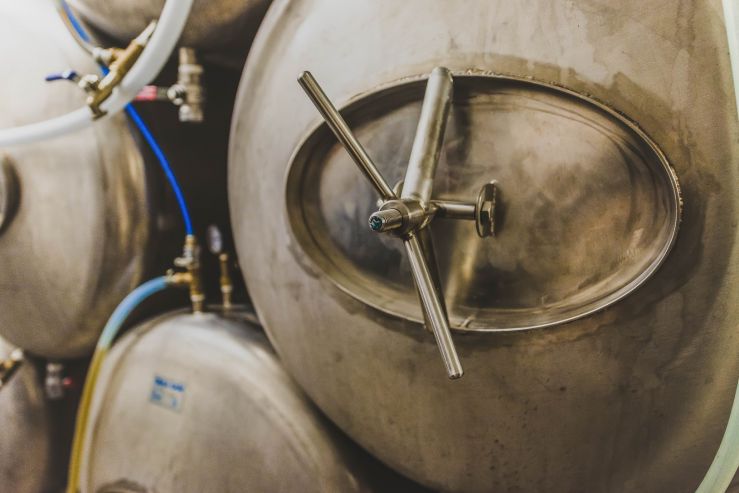 Губернатор Хабаровского края обсудил с «Балтикой» возможность поставок местного ячменя и комплектующих на хабаровский завод