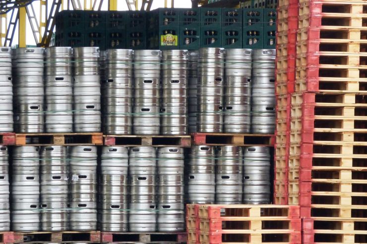 Причиной роста импорта пива в Россию стало выстраивание логистических цепочек