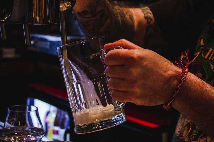 Авторы ютуб-канала Craft Beer Channel предложили признать бочковой эль наследием ЮНЕСКО