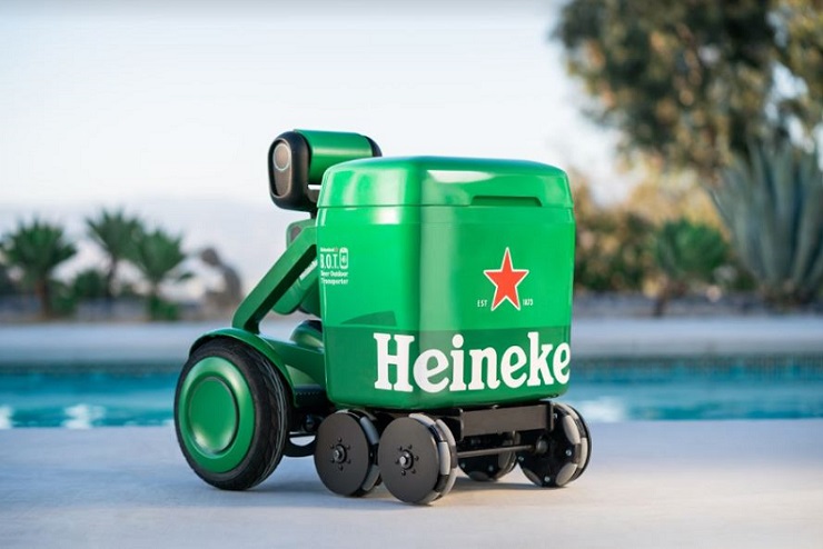 Heineken презентовала робота-доставщика пива