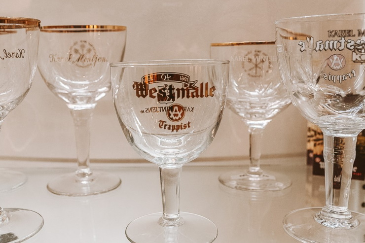 Westmalle хочет собрать все свои старые бокалы