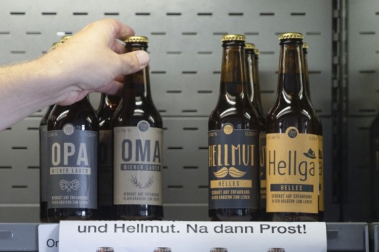 Австрийские пенсионеры варят в домах престарелых «пиво для бабушек и дедушек»