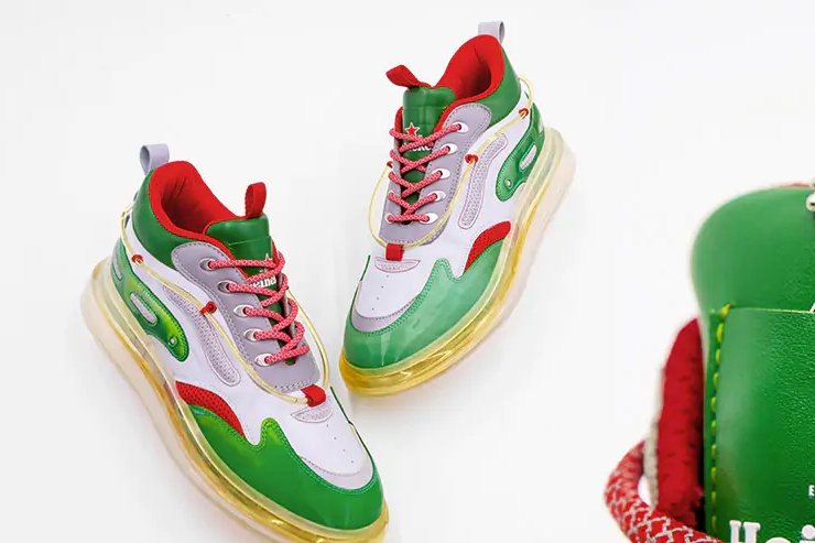 Heineken создала кроссовки с пивом в подошве