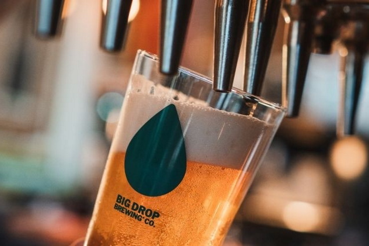 Big Drop представила первый в мире безалкогольный касковый пейл-эль 