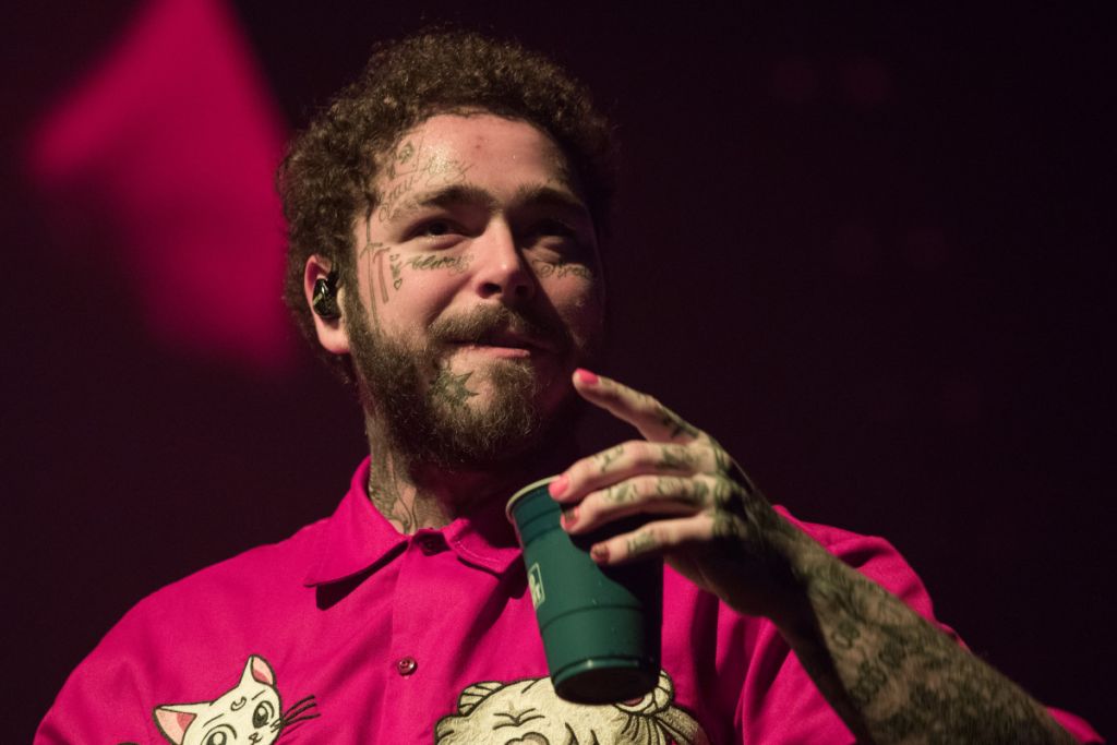 Музыкант Post Malone выпустил набор для игры в бирпонг 