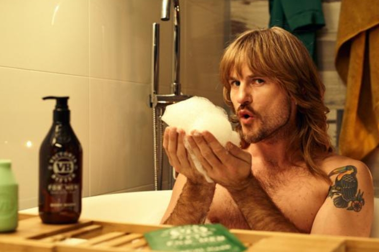 Пивной бренд Victoria Bitter начал делать мужскую косметику