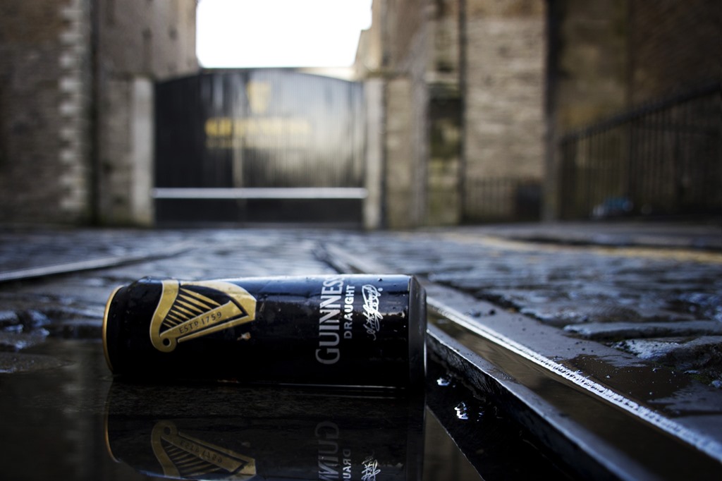 Автор «Острых козырьков» напишет сериал про историю Guinness