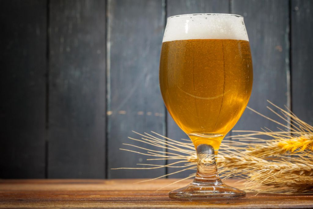 Кубань сокращает продажи алкоголя, Томская область — наращивает