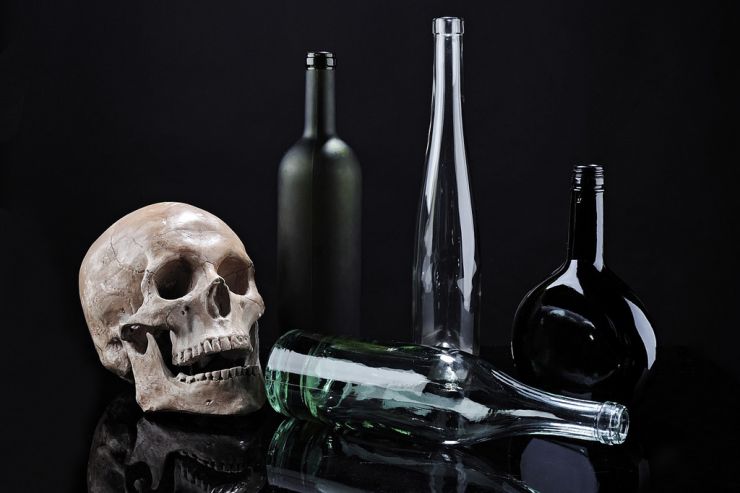 Минздрав предлагает наносить страшные картинки на этикетки алкоголя