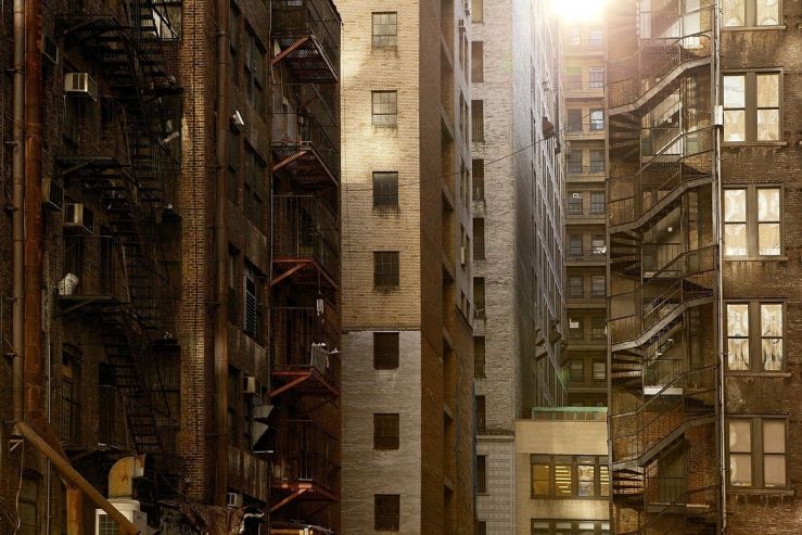 Госдума рассмотрит законопроект о запрете ночных баров в жилых домах в мае