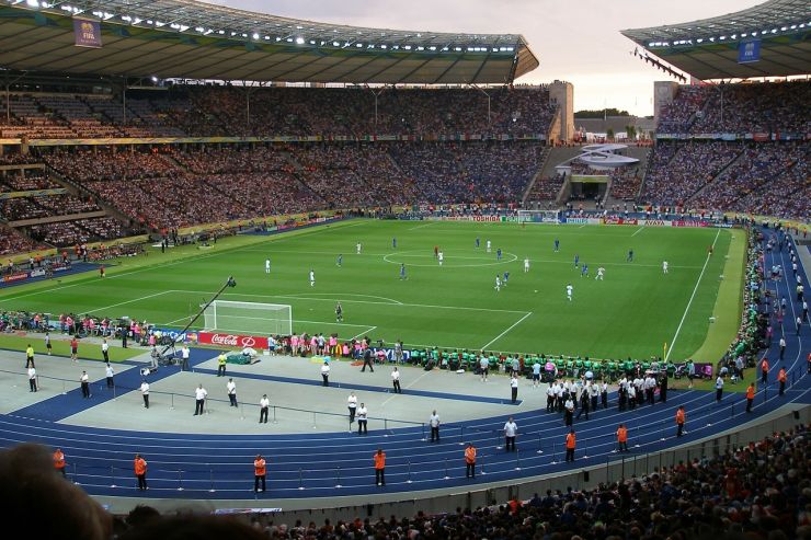 Вице-спикер Госдумы выступил за возвращение пива на стадионы