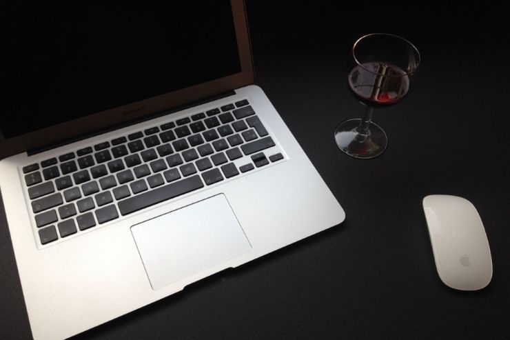 Севастопольские виноделы просят разрешения на онлайн-продажу вина