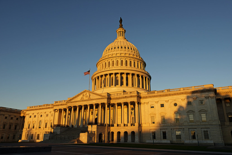 Конгресс США продлил снижение акцизов для пивоваров на 2020 год