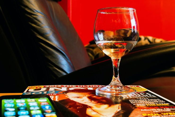 ФАС: нарушений в рекламе алкоголя стало вдвое больше