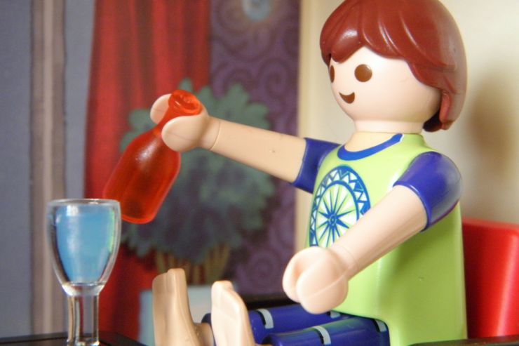 Совет Федерации не будет рекомендовать правительству повысить возраст продажи алкоголя