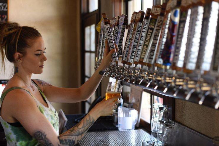 В Курской области могут закрыться более 70 кафе в жилых домах