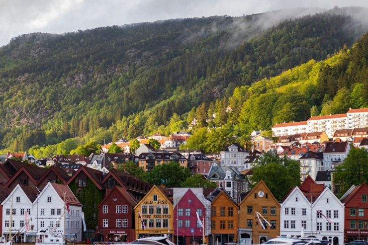 В Норвегии предложили снизить налоги на алкоголь и табак для поддержания экономики страны