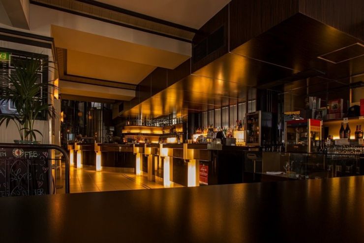 В Москве продлили запрет на ночную работу баров