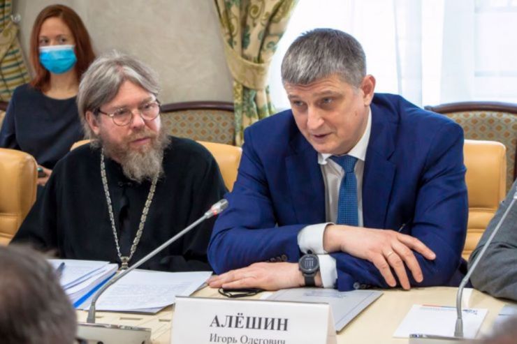 Митрополит Тихон (Шевкунов) вновь стал председателем общественного совета при РАР