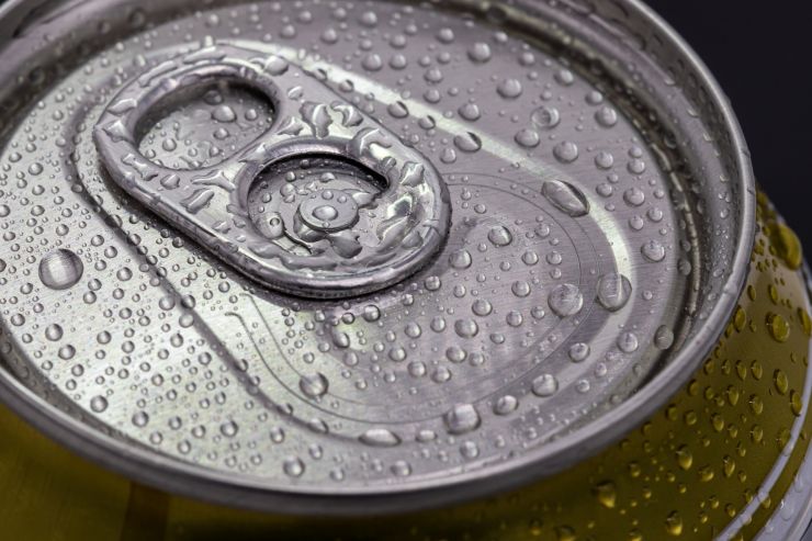 В Чувашии запретили продажу энергетиков несовершеннолетним