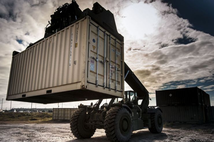 Алкоголь включили в число товаров с гибкой экспортной пошлиной