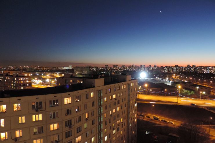 Минпромторг не поддержал право жильцов ограничивать продажу алкоголя в многоквартирных домах