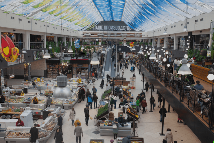 Минпромторг предлагает разрешить продавать алкоголь на рынках