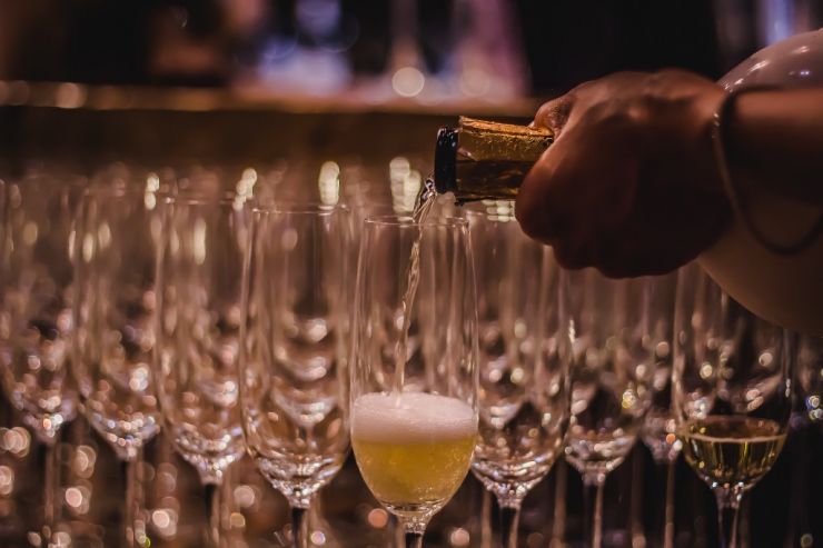 Комитет Госдумы одобрил снижение акцизов на российские игристые вина
