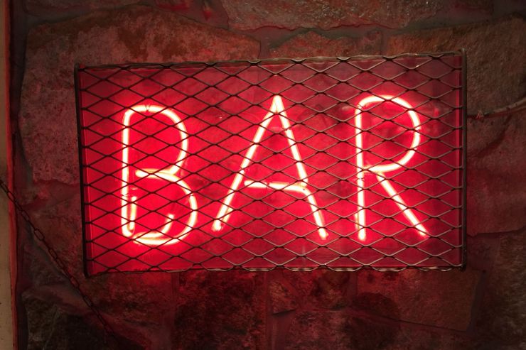 Сахалинская область предложит Госдуме закрепить требования к ресторанам и барам в 171-ФЗ