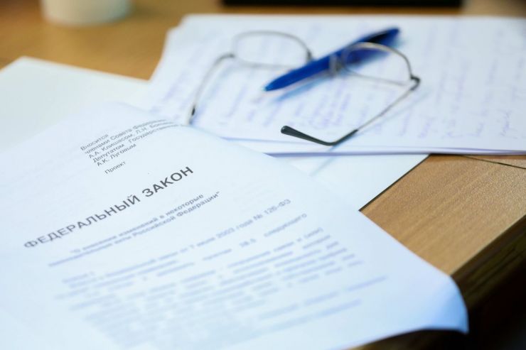 Правительство не поддержало запрет продажи алкоголя рядом с организациями допобразования и молодёжной политики