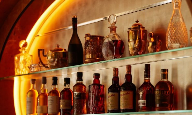 В Петербурге представили схему, отличающую «наливайки» от честных баров